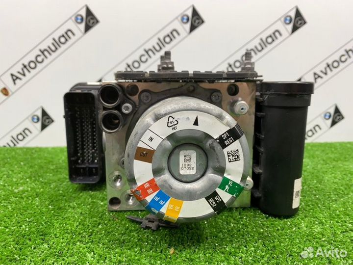 Компрессор пневмоподвески Mercedes-Benz Gle-Class