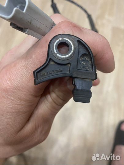 Абс передний правый на пежо 308