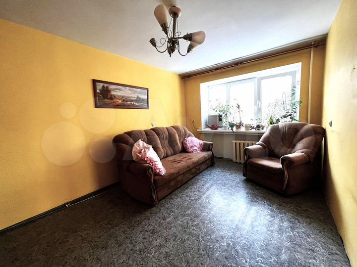 3-к. квартира, 49,8 м², 2/5 эт.