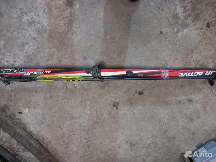 Беговые лыжи