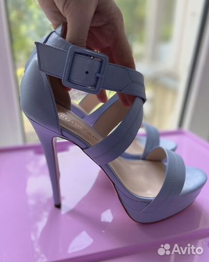 Босоножки Carlo Pazolini (38 размер)