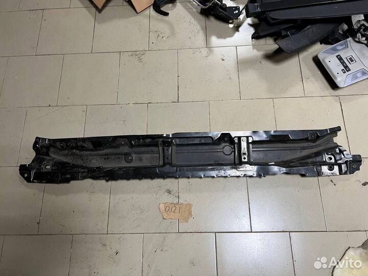 Жабо усилитель rav 4 xa50 RHD