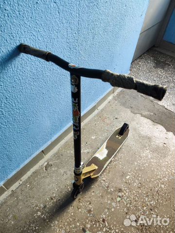 Самокат трюковой