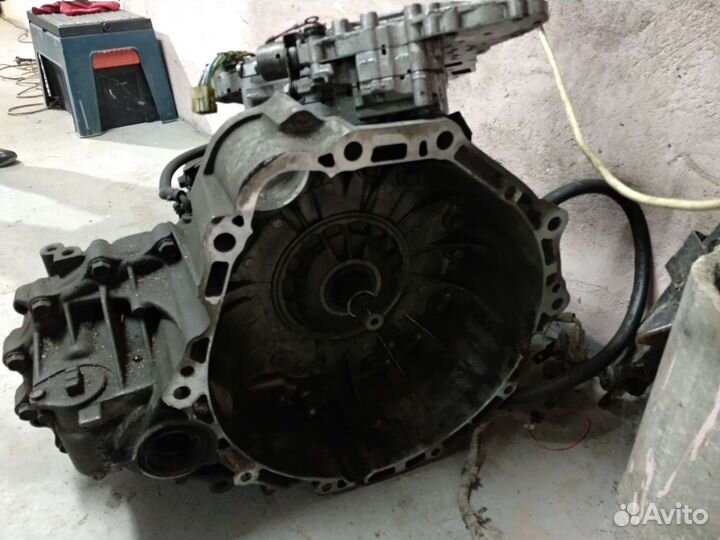 Коробка с блокировкой