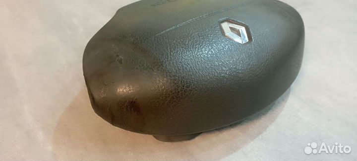 Подушка безопасности Рено