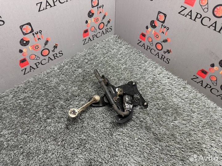 Датчик положения кузова с тягой задний Honda