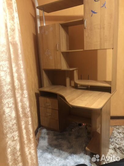 Компьютерный стол угловой б/у