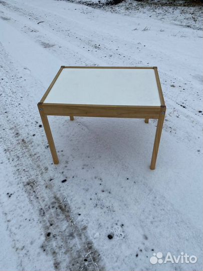 Детский столик