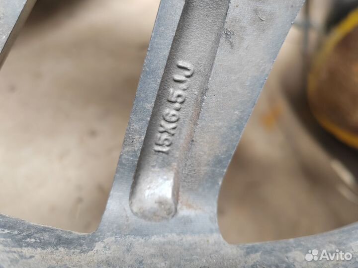 Колеса зимние 185 60 r15