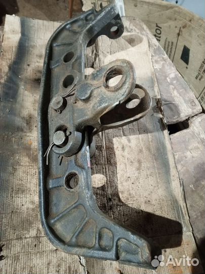 Поперечина навески мтз