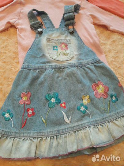 Джинсовый сарафан и 2 водолазки