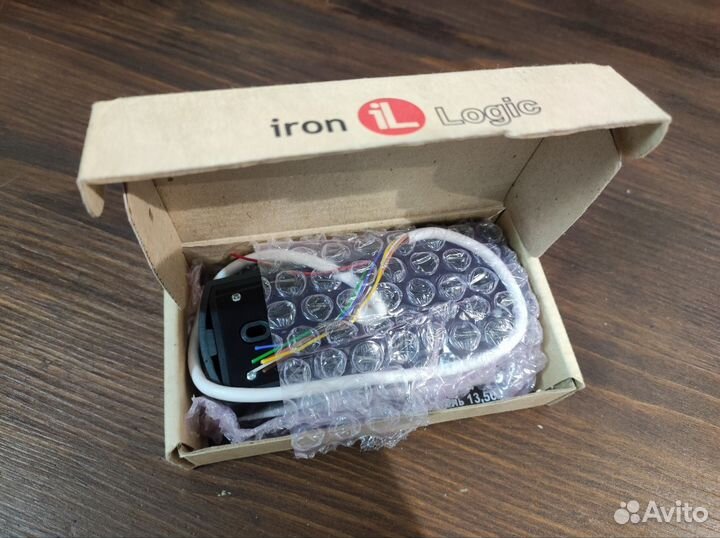 Считыватель ironLogic matrix-III MF