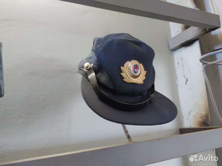 Кепи офицеров