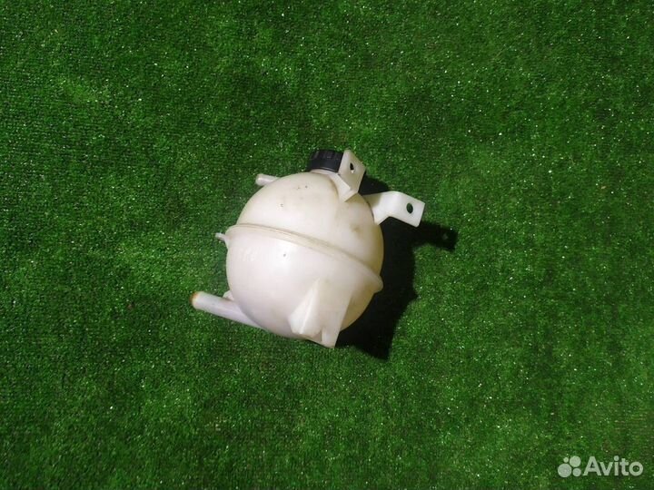 Бачок расширительный Daewoo Espero седан 2.0 1998