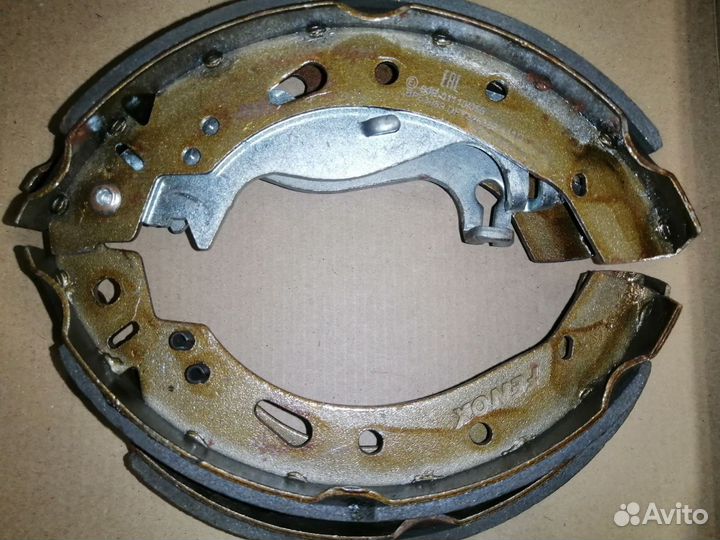 Колодки тормозные барабанные Ford Fiesta VI