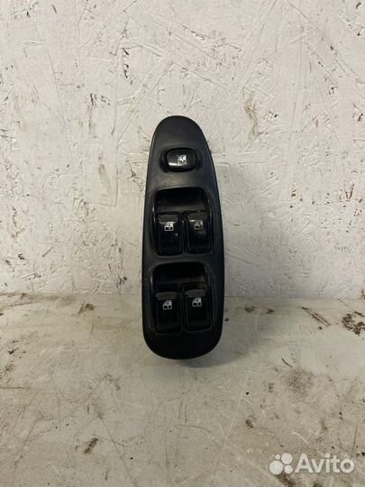 Блок управления стеклоподъемниками Kia Spectra