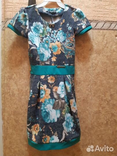 Платье на девочку