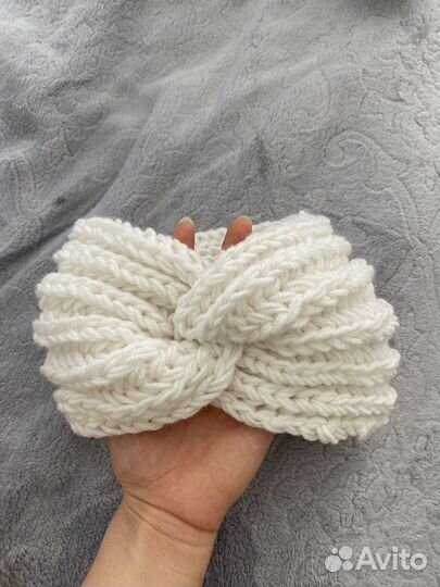 Повязка на голову вязаная ручная работа