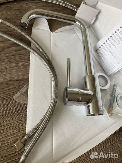 Кран смеситель для кухни новый