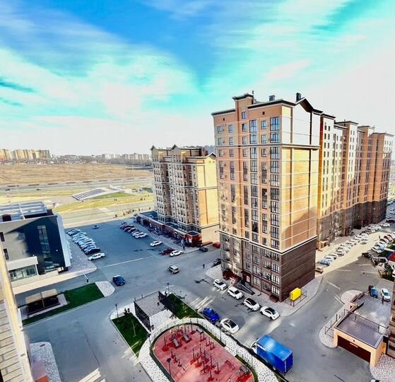 2-к. квартира, 69 м², 10/18 эт.