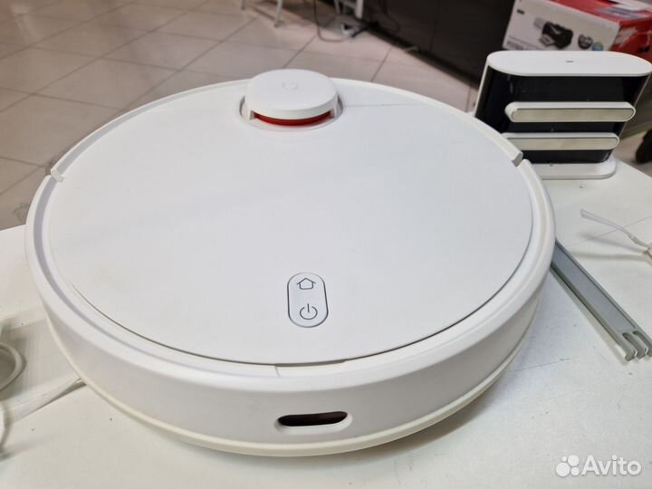 Робот-пылесос Xiaomi Mi Robot Vacuum-Mop P
