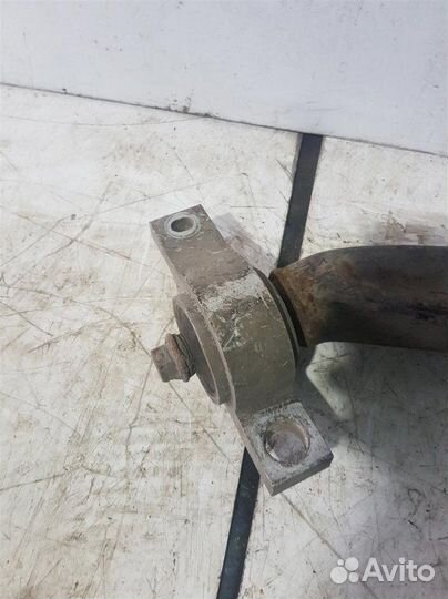 Рычаг передний нижний левый Lexus Gs 300/400/430