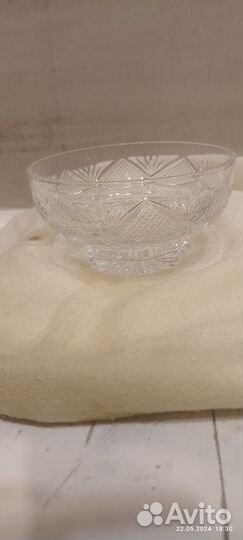 Ваза хрустальная