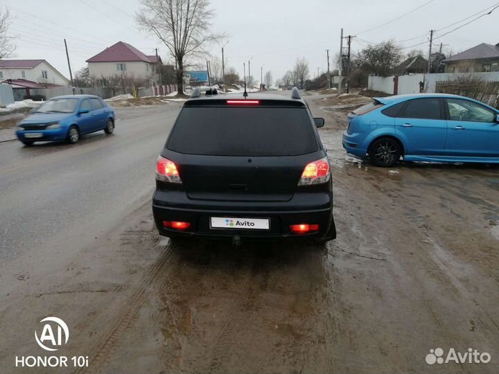 Mitsubishi Outlander 2.0 МТ, 2003, 250 000 км