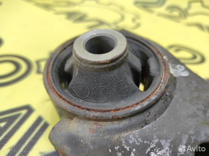 Рычаг передний левый Subaru Legacy(Outback ) BR9