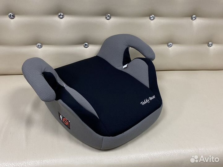Автокресло бустер