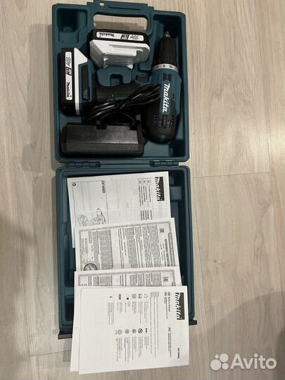 Дрель-шуруповерт Makita DF488DWE 18B