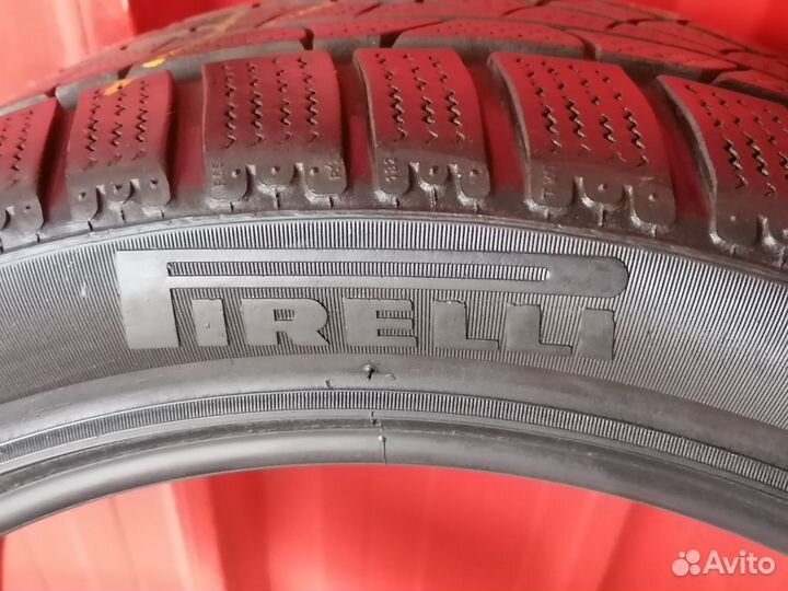 Pirelli Winter Sottozero 210 225/45 R17