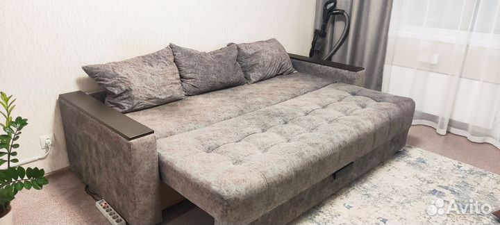 Продается диван в отличном состоянии