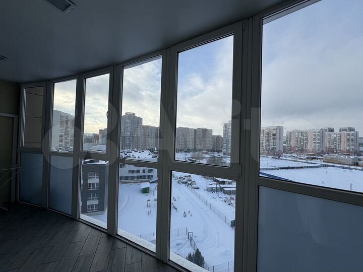 2-к. квартира, 55 м², 8/16 эт.