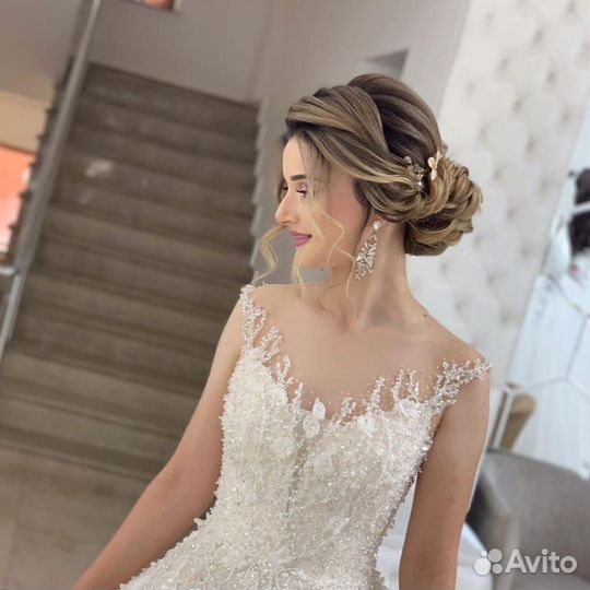 Свадебный стилист, макияж, прически