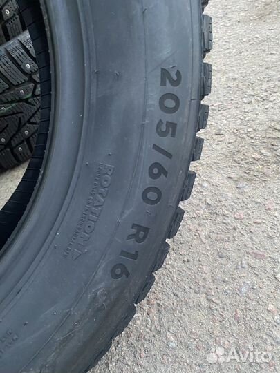 Ikon Tyres Autograph Ice 9 205/60 R16 96T