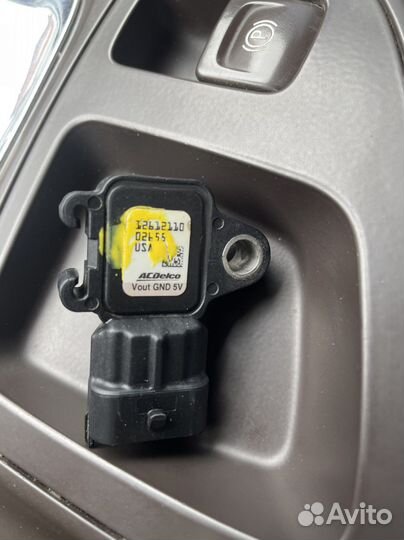 Датчик давления надува Opel insignia 12612110