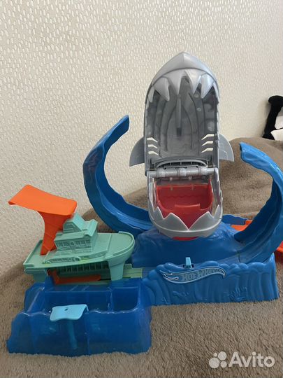 Hot wheels набор