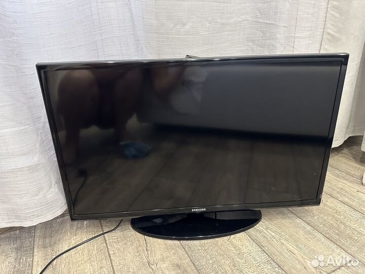 Телевизор samsung