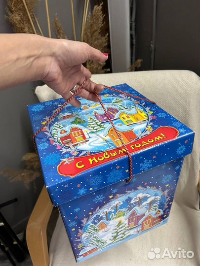 Коробки для новогодних подарков
