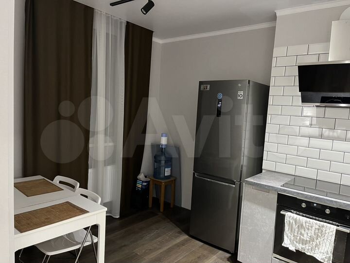 1-к. квартира, 35 м², 22/25 эт.