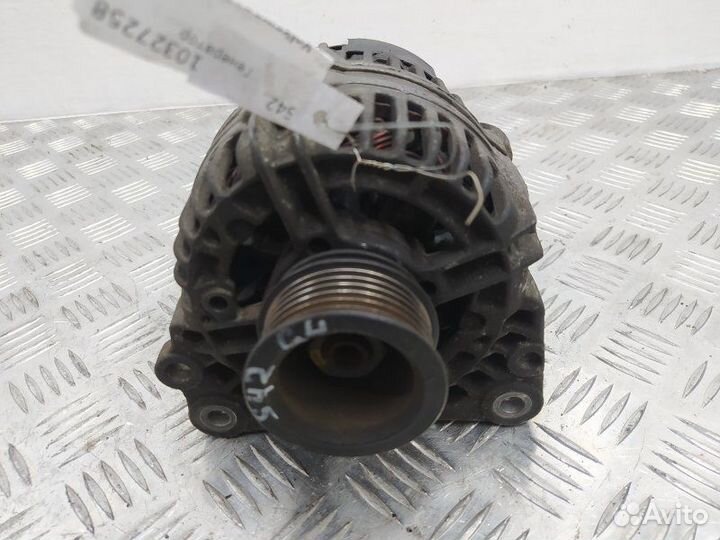 Генератор Volkswagen Golf-4 2000