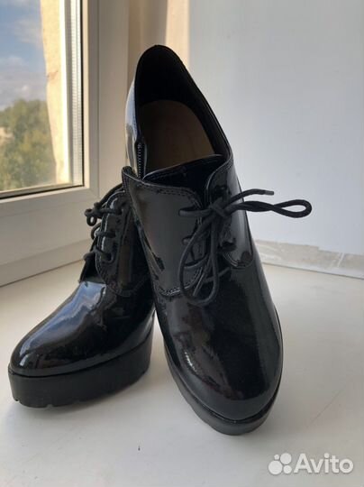 Ботинки женские