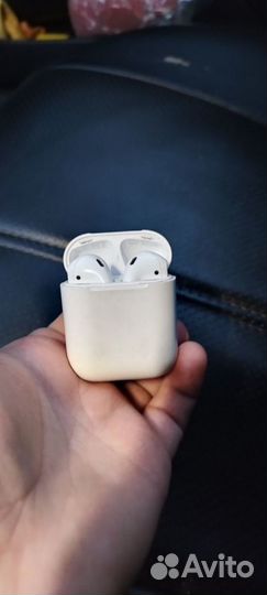 Apple air pods 2