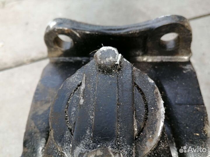 Карданный вал на ЗИЛ - 130 новый