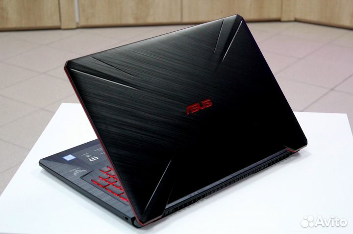 Игровой Asus TUF i5 / 17.3/ GTX