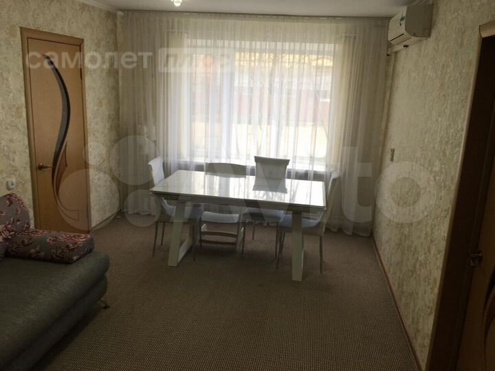 4-к. квартира, 73,2 м², 1/2 эт.