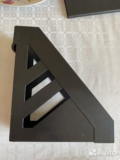 Подставка для книг