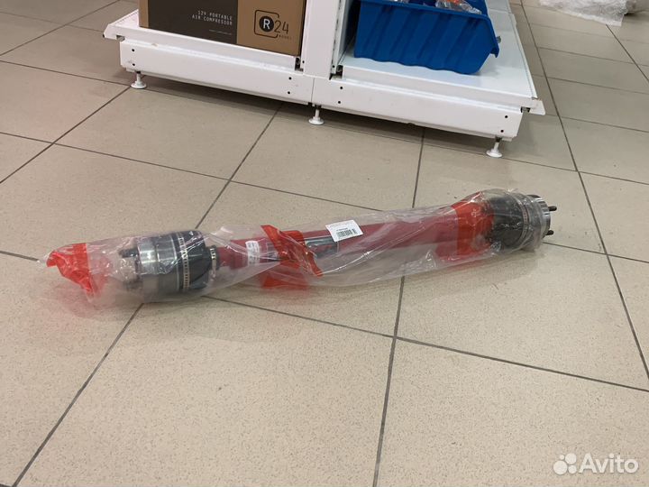 Вал карданный УАЗ 3163 Патриот 5 ступенчатая кпп