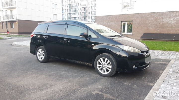 Toyota Wish 1.8 CVT, 2010, 152 000 км